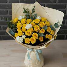 Букет цветов из:  Розы в Старо-Щедринской