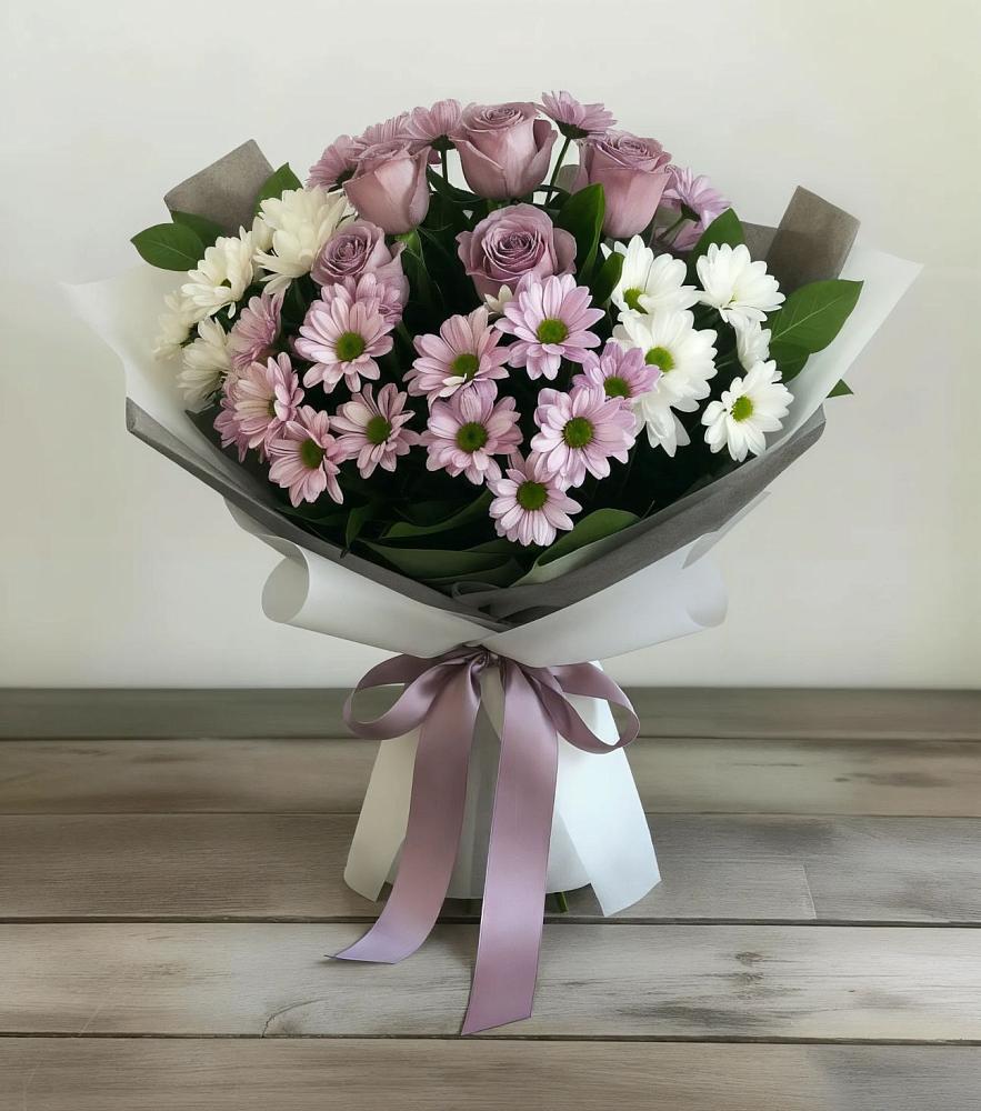 Букет цветов из: Хризантемы и Розы в Старо-Щедринской