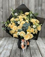 Букет цветов из:  Розы и Лизиантусы в Старо-Щедринской