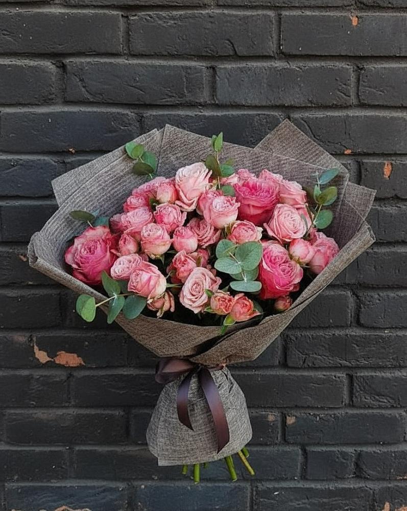 Букет цветов из: Розы в Старо-Щедринской