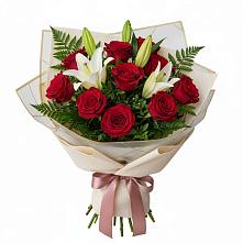 Букет цветов из:  Лилии и Розы в Старо-Щедринской