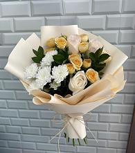 Букет цветов из:  Розы и Хризантемы в Старо-Щедринской