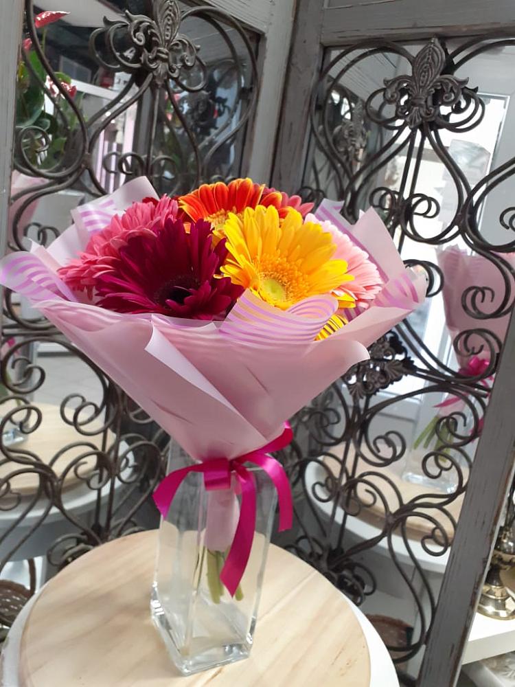 Букет цветов из: Герберы в Старо-Щедринской