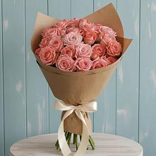 Букет цветов из:  Розы в Старо-Щедринской