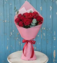 Букет цветов из:  Розы в Старо-Щедринской