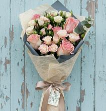 Букет цветов из:  Розы в Старо-Щедринской