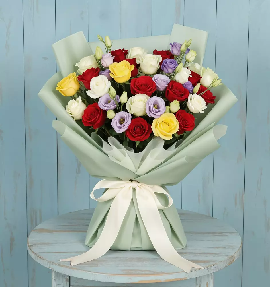 Букет цветов из: Розы в Старо-Щедринской