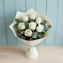 Букет Белые розы в Эвкалипте в Старо-Щедринской